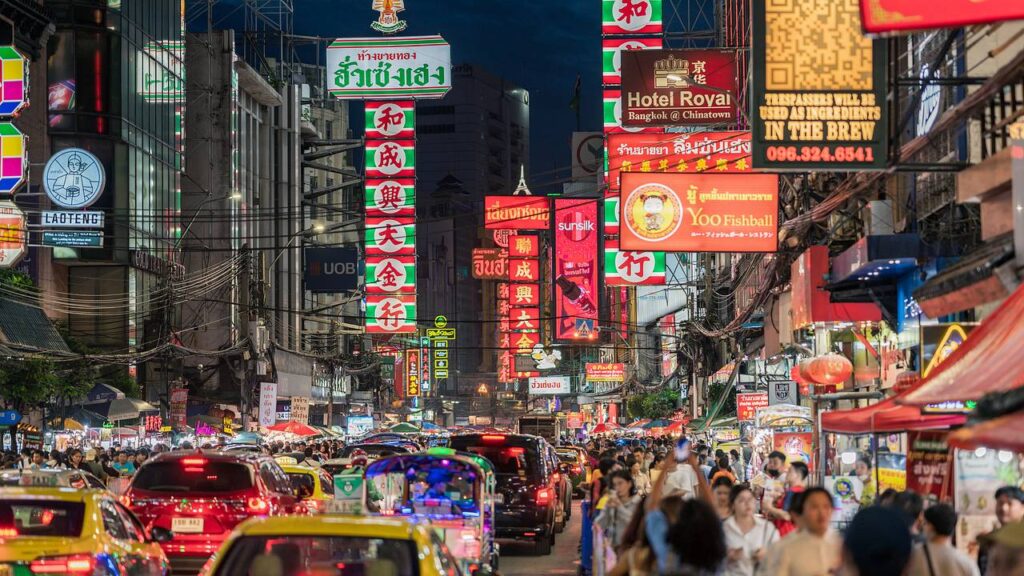 Фото 9 — Бангкок: город молодежи и старшего поколения